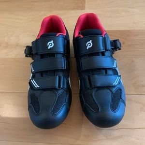 Size 40 Peloton Cycling Shoes *no cleats*
